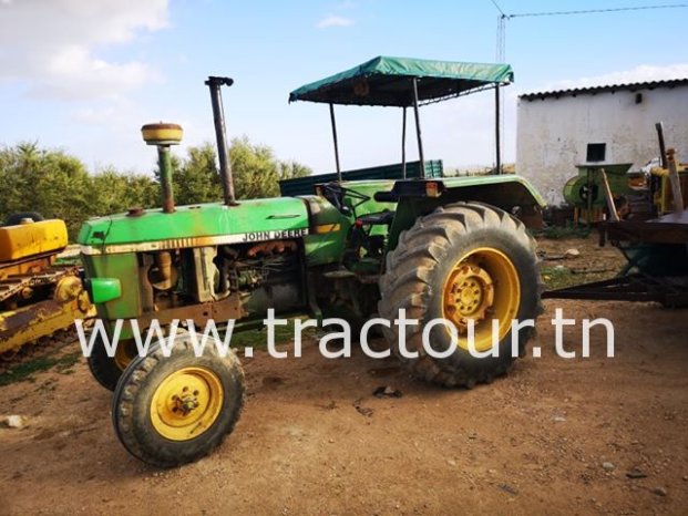 À vendre Tracteur John Deere 2140 Bon état complet