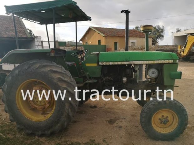 À vendre Tracteur John Deere 2140 Bon état complet
