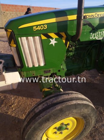 À vendre Tracteur John Deere 5403 Neuf en excellent état complet