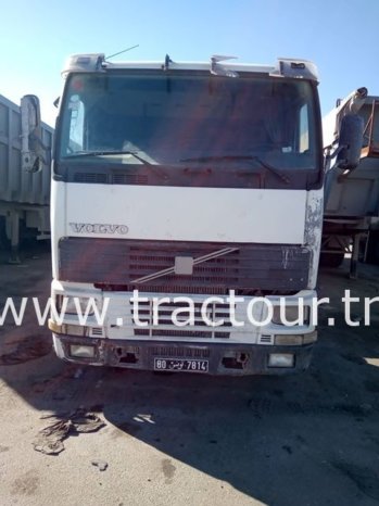 À vendre Tracteur routier sans attelage Volvo FH 380 Bon état complet