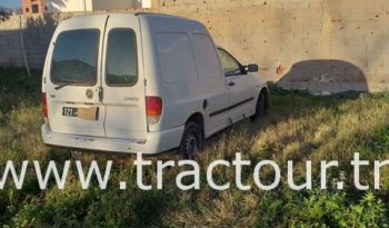 À vendre Utilitaire fourgon Volkswagen Caddy 2 1.9D (2002) complet