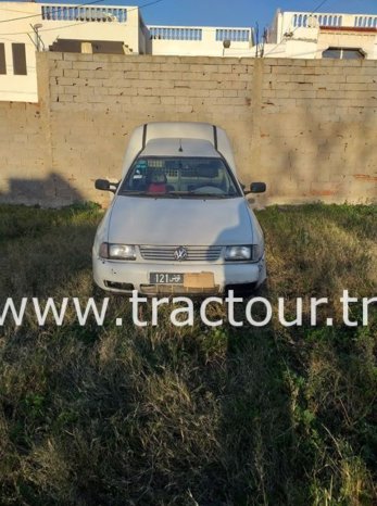 À vendre Utilitaire fourgon Volkswagen Caddy 2 1.9D (2002) complet