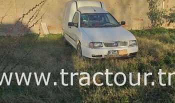 À vendre Utilitaire fourgon Volkswagen Caddy 2 1.9D (2002) complet