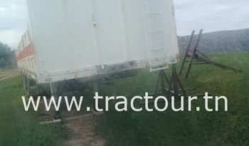 À vendre Semi remorque plateau avec ridelles Sicame complet