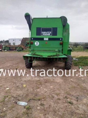 À vendre Moissonneuse batteuse avec cabine Deutz-Fahr M36.10 complet