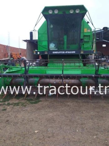 À vendre Moissonneuse batteuse avec cabine Deutz-Fahr M36.10 complet