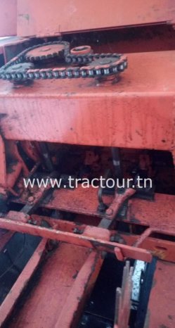 À vendre presse à paille brissa Cicoria 2747F complet