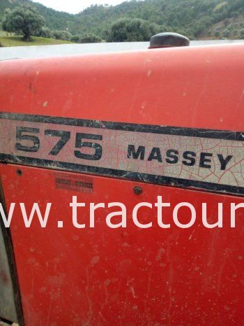 À vendre Tracteur Massey Ferguson 575 complet