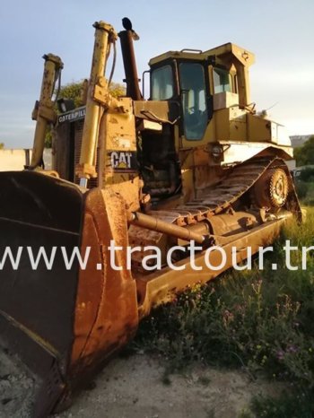 À louer Bulldozers Caterpillar D8R complet