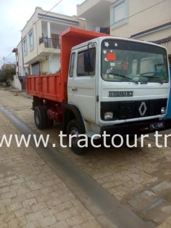 À vendre Camion benne Renault Midliner M160 complet