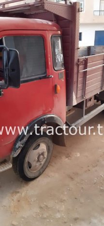 À vendre Camion benne OM 40 complet