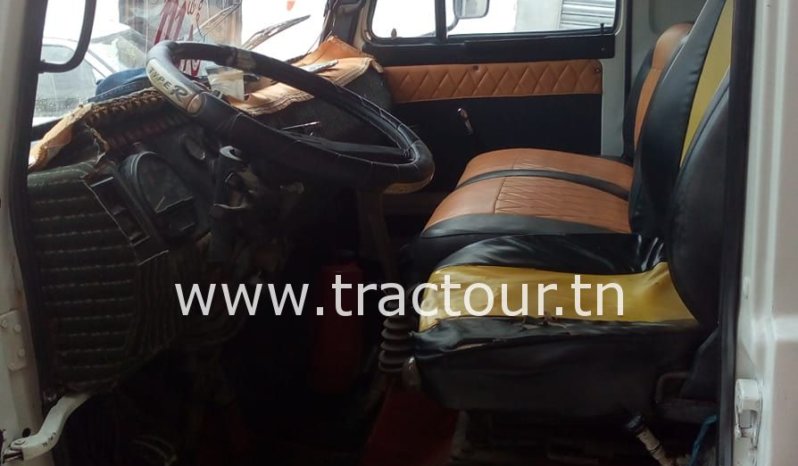 À vendre Camion plateau avec ridelles OM 40 complet