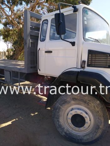 À vendre Camion plateau sans ridelles Renault CLR 230 complet