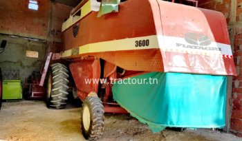 À vendre Moissonneuse batteuse avec cabine Laverda 3600 complet
