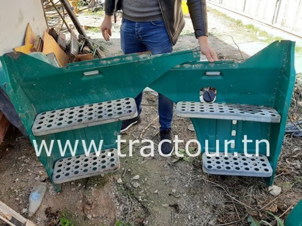 À vendre Pièces détachées carrosserie pour poids lourd Scania 113 complet