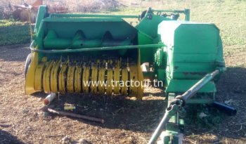 À vendre Presse à moyenne densité John Deere 214WS complet