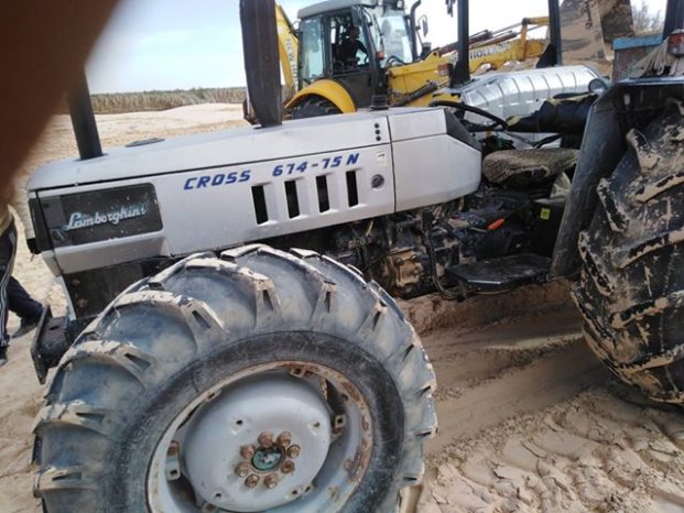 À vendre Tracteur Lamborghini Cross 674-75 N complet