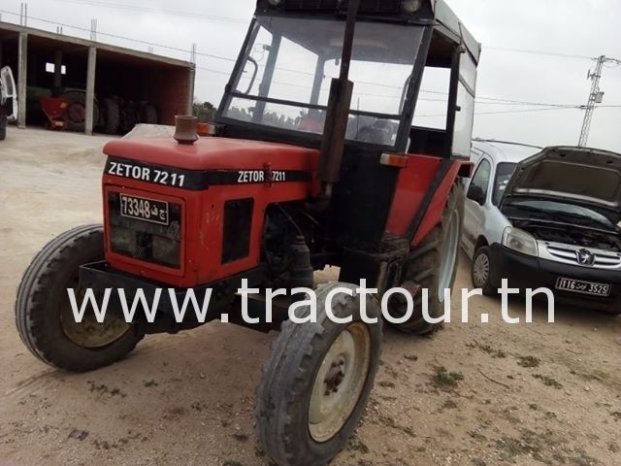 À vendre Tracteur Zetor 7211 complet