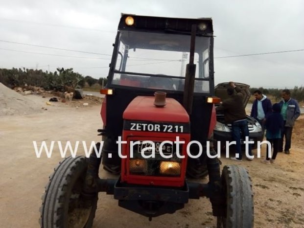 À vendre Tracteur Zetor 7211 complet