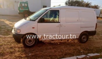 À vendre Utilitaire fourgon Nissan Vanette 2.3D complet