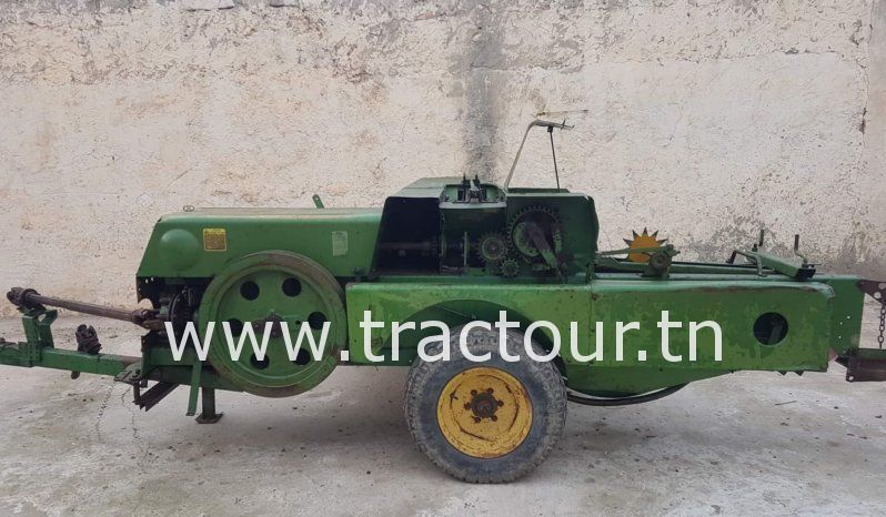 À vendre Presse à paille brissa John Deere 342 complet