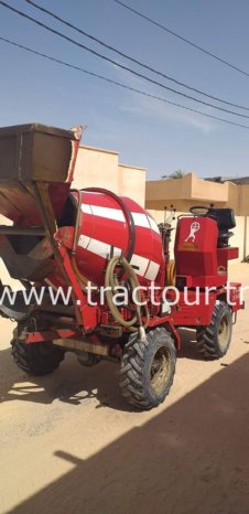 À vendre Auto bétonnière Messersi complet