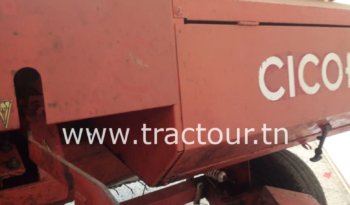 À vendre brissa presse à paille Cicoria 2747F complet
