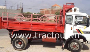 À vendre Camion benne OM 40 complet