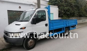 À vendre Camion plateau avec ridelles Iveco Daily 35c11 complet