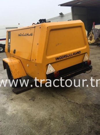 À vendre Compresseur de chantier Ingersoll-Rand F3L Moteur deutz 912 complet