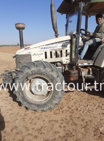 À vendre 2 tracteurs avec cabine Lamborghini Premium 1060 complet