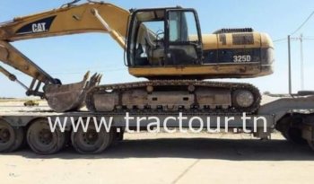À vendre Pelle sur chenilles avec godet Caterpillar 325 D complet