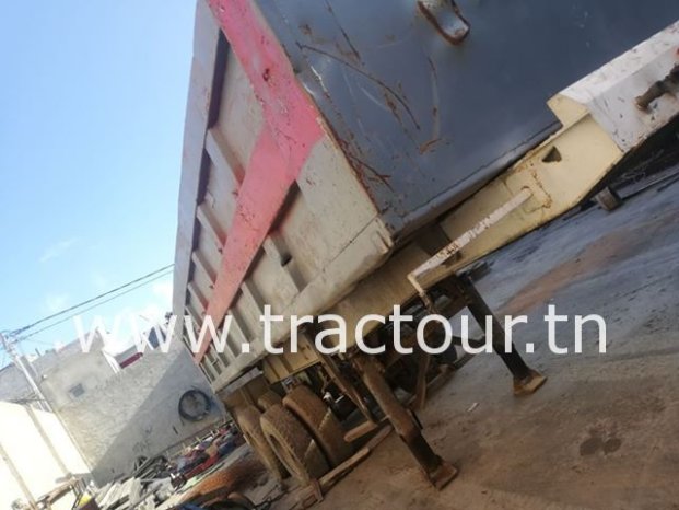 À vendre Semi remorque benne TP caisse rectangulaire – complet
