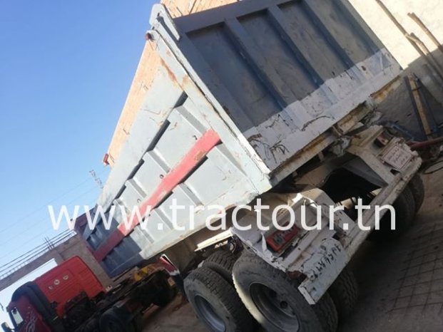 À vendre Semi remorque benne TP caisse rectangulaire – complet