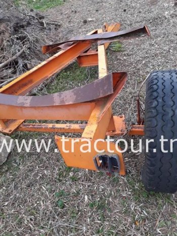 À vendre Semi remorque agricole citerne 3000 Litres MIG-Huard Bon état complet