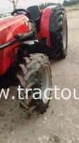 À vendre Tracteur Massey Ferguson 4235 Bon état complet