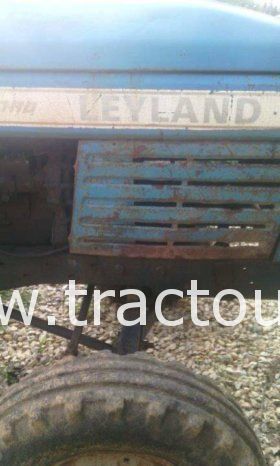 À vendre Tracteur Leyland 272 Bon état complet