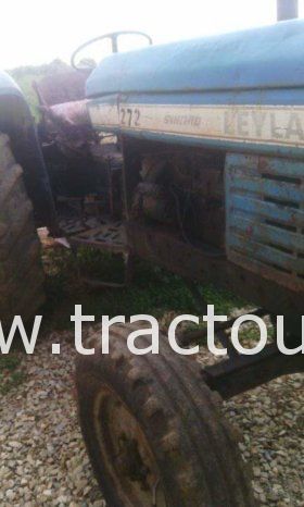 À vendre Tracteur Leyland 272 Bon état complet