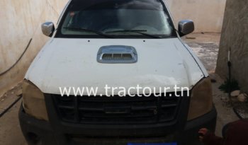 À vendre Camionnette 2 portes avec benne Isuzu D-max 2.5 TD Bon état complet