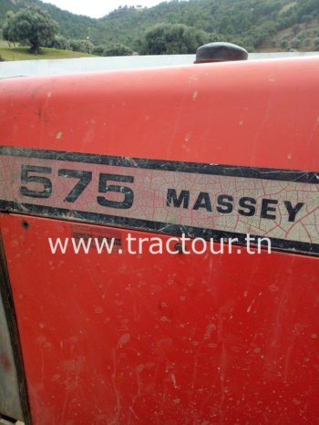 À vendre Tracteur Massey Ferguson 575 Bon état complet