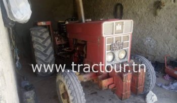 À vendre Tracteur International 784 Bon état complet