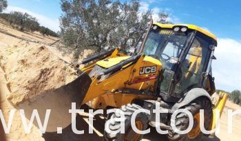 À vendre Tractopelle JCB 3CX Bon état complet