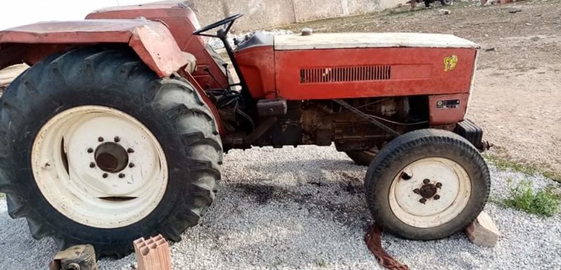 À vendre Tracteur Steyr 768 complet