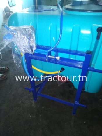 À vendre Pulvérisateur porté 400 litres – Neuf JAMAIS UTILISE complet
