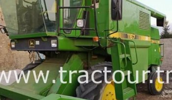 À vendre Moissonneuse batteuse avec cabine John Deere 1157 Neuf en excellent état complet