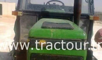 À vendre Tracteur avec cabine John Deere 2300 Bon état complet