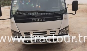 À vendre Camion plateau avec ridelles Isuzu NPR 71 complet