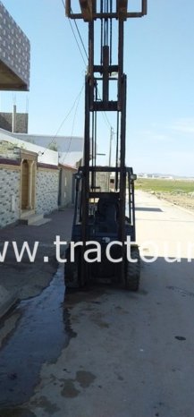 À vendre Chariot élévateur TCM 30 complet