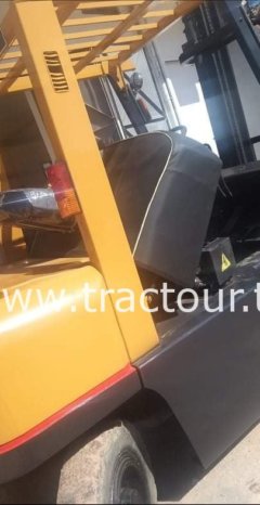 À vendre Chariot élévateur diesel TCM 30 Neuf en excellent état complet