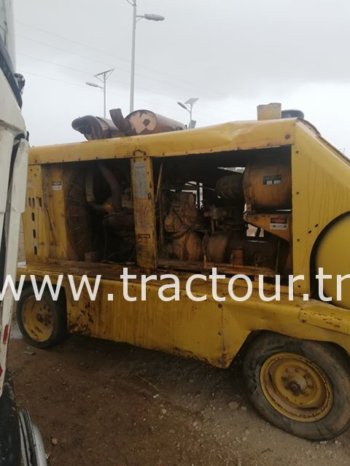 À vendre Compresseur de chantier Ingersoll Rand 25 bars complet